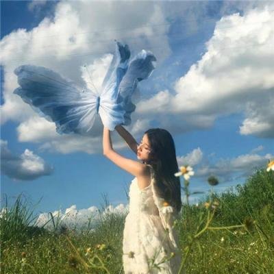 爱长颈鹿的女人